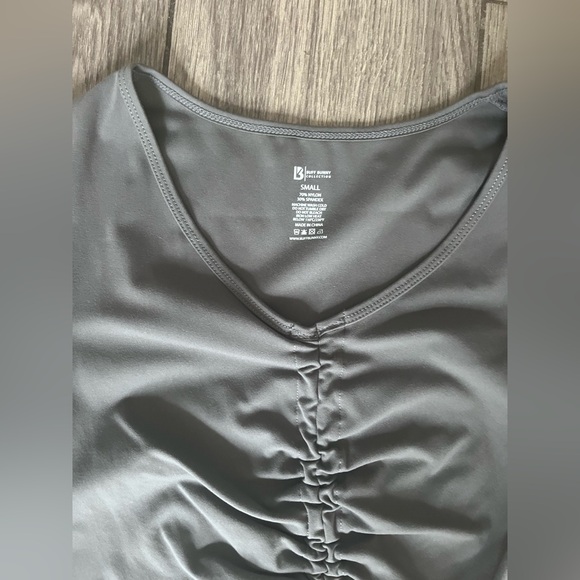 BuffBunny Flora Crop Top Quarry - Picture 5 of 5